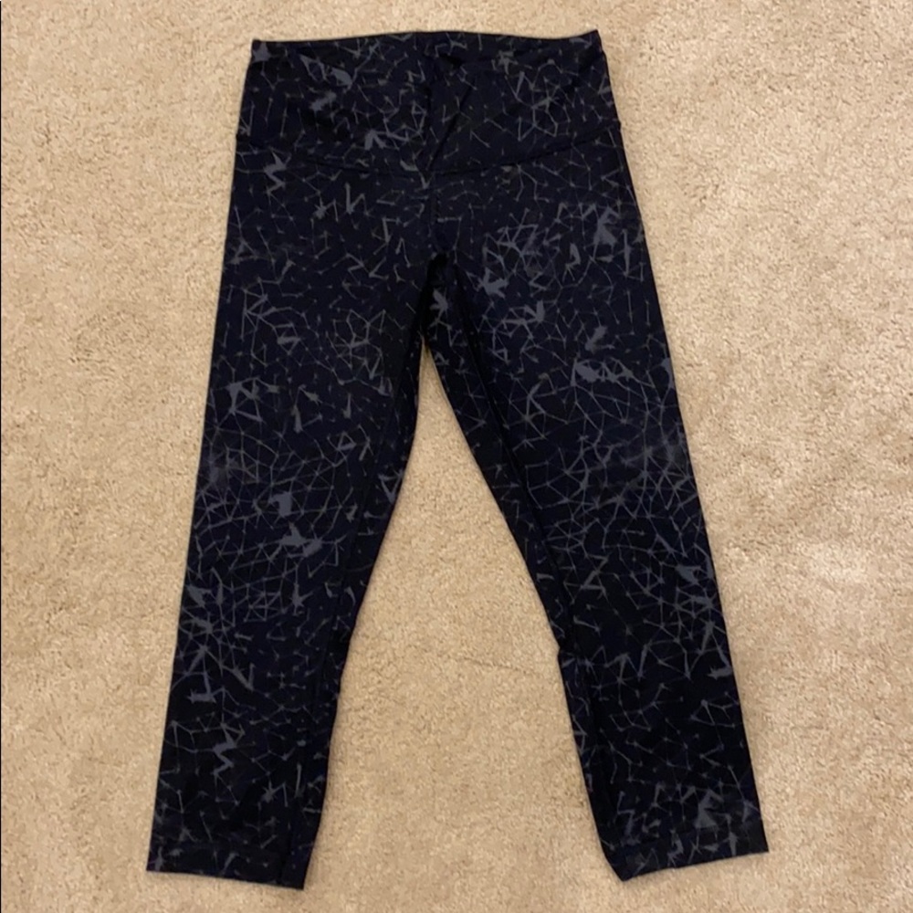 Lululemon crop leggings
